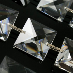 Catena quadrucci 24 mm cristallo Asfour, lunga 50 cm, clip nickel