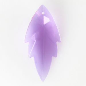 Foglia pendente h56 mm in cristallo molato color alessandrite