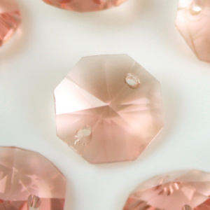 Ottagono 14 mm rosa antico vetro cristallo molato 16 facce 2 fori.