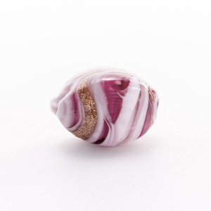 Perla di Murano a oliva 20 mm, vetro rosa, avorio con avventurina. Foro passante.