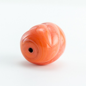 Perla di Murano melone tinta unita Ø18. Vetro rosa salmone. Foro passante.