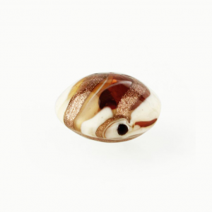 Perla di Murano schissa Fenicio Ø14. Vetro ambra, avorio, topazio e avventurina. Foro passante.