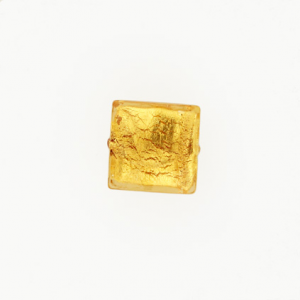 Perla di Murano schissa quadrata Ø14. Vetro sommerso ambra, foglia oro. Foro passante.