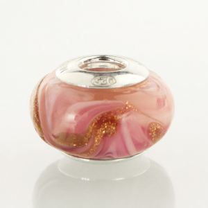 Perla di Murano stile Pandora Fenicio Ø13. Vetro rubino, rosa e avventurina. Borchia argento 925. Foro passante.
