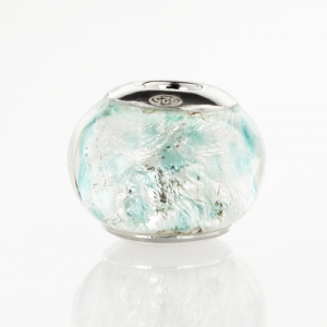 Perla di Murano stile Pandora Graniglia Ø13. Vetro acquamare chiaro, foglia argento. Borchia argento 925. Foro passante.