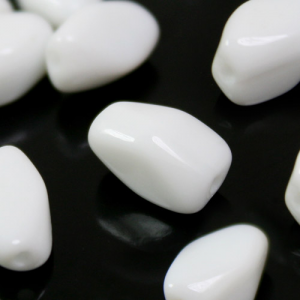 Perla poliedro in pasta di vetro bianca, 10 mm
