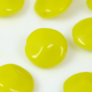 Perla tonda piatta in pasta di vetro gialla, 7 mm