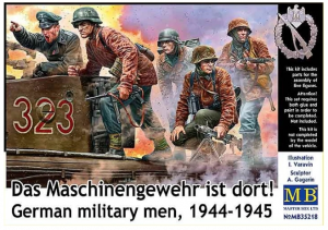 German military men