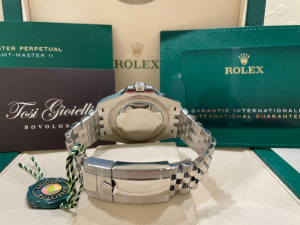 Rolex GMT-Master II 126710 BLNR  Jubileè
