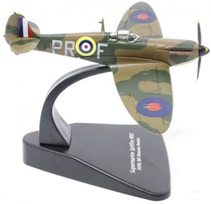 Spitfire 1à x4590-RAF Museo Hendon