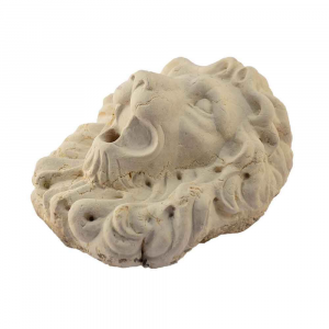 Lion head in Istria Yellow marble hand carved for fountain