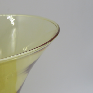 Vaso Impero vetro giallo 28 cm