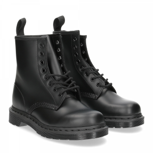 Dr. Martens Anfibio 1460 black mono