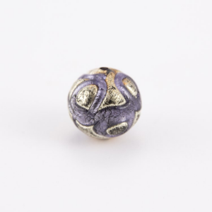 Perla di Murano Medusa vortice Ø14. Vetro viola e foglia argento. Foro passante