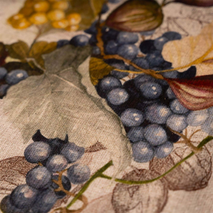 Tappeto beige 52x120cm in materiale riciclato a stampa motivo uva e fichi