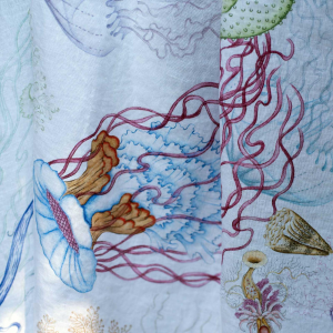 Tovaglia rettangolare in canapa bianca 160x230cm a stampa meduse e cavallucci marini