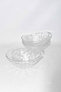 4 Bowls In Plastic Transparent Tupperware