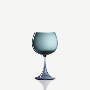 Montrachet Glass 02