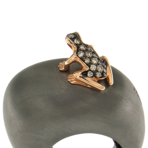 Ring in black silver, rose gold and brown diamonds