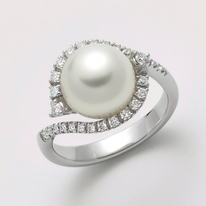 MILUNA-Anello con perla australiana e diamanti