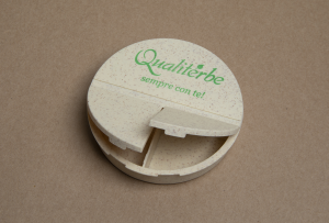 Porta pillole Eco Green Maxi a 3 scomparti 100% ecologico in Paglia di frumento Edizione limitata
