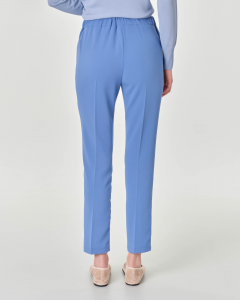 Pantaloni color avio in tessuto tecnico stretch con elastico inserito in vita