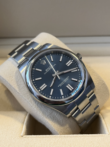 Rolex primo polso Oyster Perpetual 124300