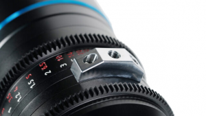 Sirui Obiettivo Anamorfico 75mm T2.9 1.6X Full Frame per Nikon(Z-Mount)