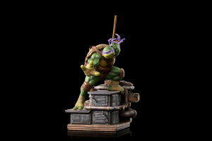 Teenage Mutant Ninja Turtles Art Scale: DONATELLO by Iron Studios