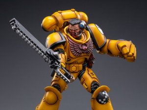 Warhammer 40K IMPERIAL FISTS AGGRESSOR Brother Sergeant Sevito by Joy Toy