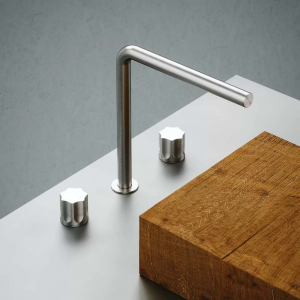3-hole washbasin mixer taps with high rise spout Modo Quadro Design