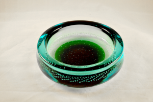 Posacenere svuotatasche vintage in vetro di murano verde