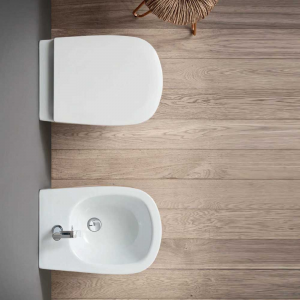 Stand- WC aus Keramik Ovvio Nic Design