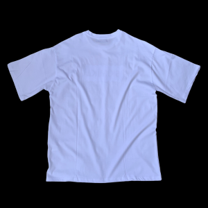 Oversize white t-shirt