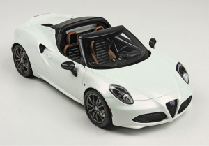 Alfa Romeo 4C Spider 84° Geneve Auto Show 2014 1/18