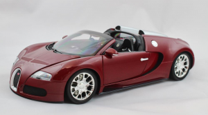 Bugatti Veyron Grand Sport 2010 Red 1/18 Minichamps