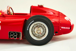 Ferrari D50 Gp Monza Collins Fangio #26 1/18 Cmc