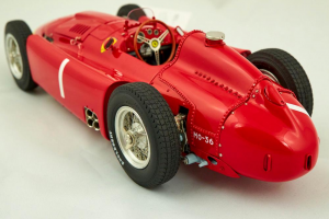 Ferrari D50, Long Nose, Fangio #1, Gp Deutschland 1/18 Cmc