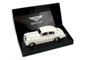 Bentley S2 1954 White 1/18 Minichamps 