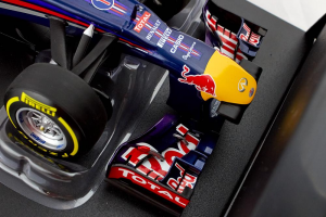 Sebastian Vettel 2013 Infiniti Red Bull Racing RB9 1/18 Minichamps