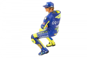 Figurine Sitting Valentino Rossi Moto Gp 2005 with Sunglasses - 1/12 Minichamps