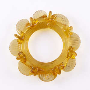 Anello in vetro di Murano colore ambra trasparente Ø8,5 cm riga dritta