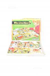 Gioco Legno Vintage Who Lives Here? Victory