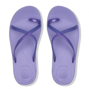 Fitflop - iQUSION WAVE PEARLISED - CROSS SLIDES - FROSTED LAVENDER es