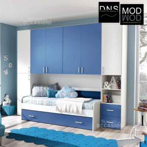 Dormitorio Puente Dos Camas Con Mosquiteros Listones Color Azul Y Blanco