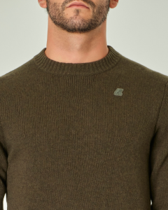 Maglione verde militare girocollo in lana con logo in gomma applicato
