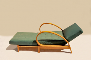 Poltrona vintage estendibile trasformabile in letto, anni '50