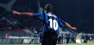 1997-98 Inter Maglia Umbro #10 Ronaldo XL (Top)