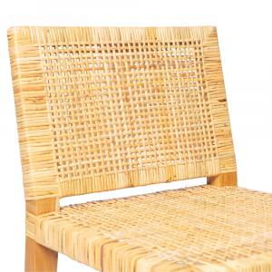 Sedia con intreccio di rattan naturale e gambe in legno di teak