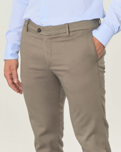 Pantaloni chino tortora punta spillo in misto cotone stretch